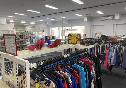 Temporary change to thrift shop trading hours