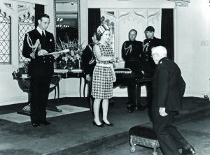 Arthur McIlveen receiving his knighthood from Queen Elizabeth II in 1970